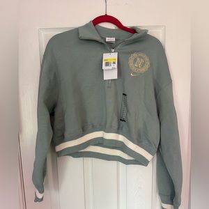 Brand new Nike quarter zip